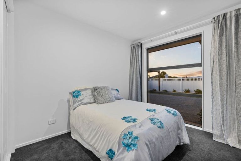 Photo of property in 147 Johns Road, Rangiora, 7400