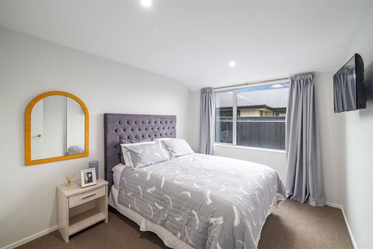 Photo of property in 49 Westpark Boulevard, Rangiora, 7400