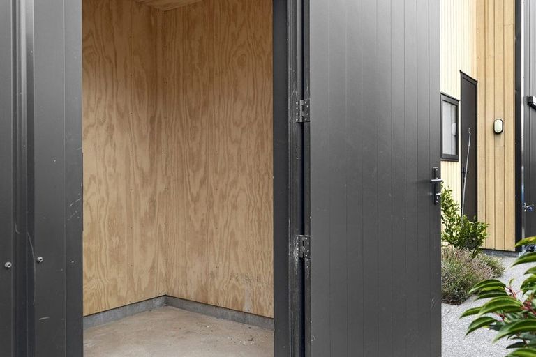 Photo of property in 18c Collins Street, Addington, Christchurch, 8024