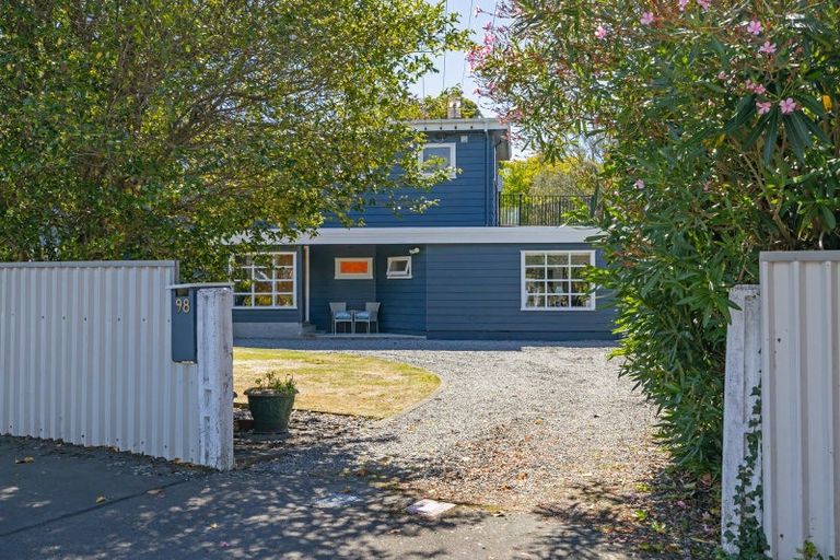 Photo of property in 98 Cole Street, Masterton, 5810