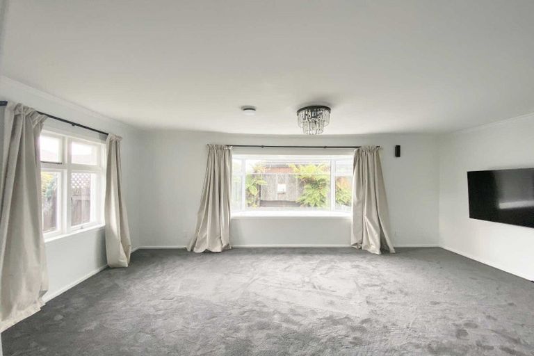 Photo of property in 5 Fenchurch Street, Northcote, Christchurch, 8052