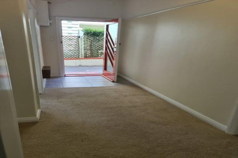 Photo of property in 1/28 Clifton Terrace, Kelburn, Wellington, 6012