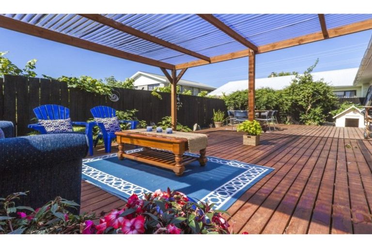 Photo of property in 2 Waimea West Road, Brightwater, 7022