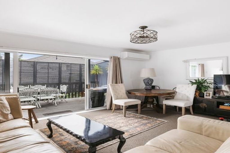 Photo of property in 1/86 Pillans Road, Otumoetai, Tauranga, 3110
