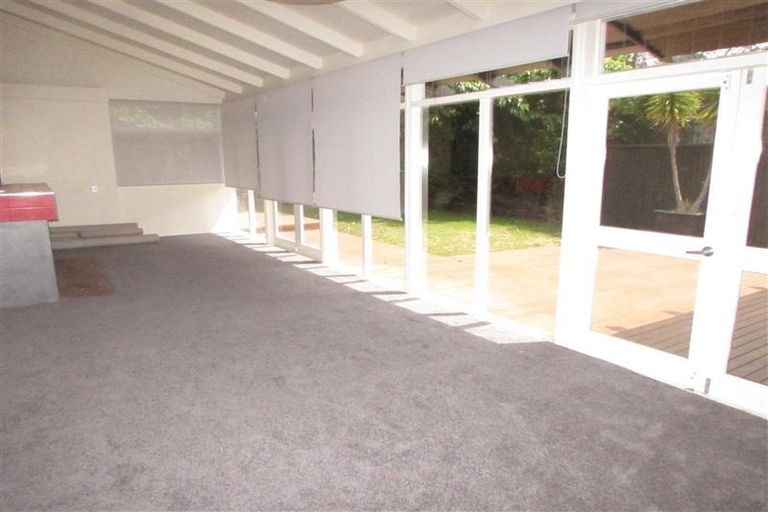 Photo of property in 46 Grenada Avenue, Forrest Hill, Auckland, 0620