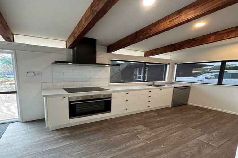 Photo of property in 27 East Street, Terrace End, Palmerston North, 4410