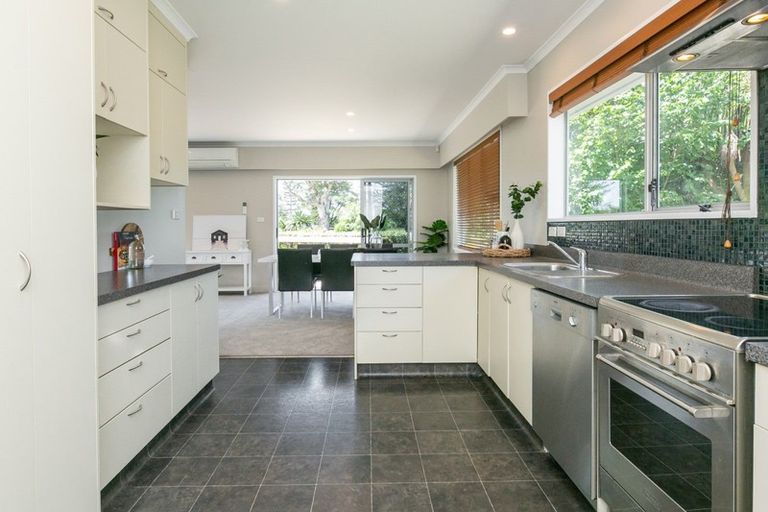Photo of property in 23b Grange Road North, Haumoana, 4102