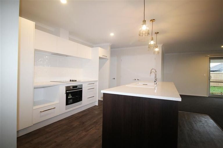 Photo of property in 7 Hineaari Street, Marshland, Christchurch, 8083