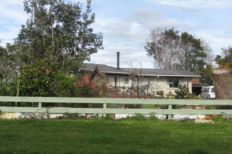 Photo of property in 7a Puketea Street, Tokomaru, Palmerston North, 4474