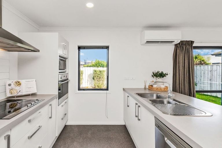 Photo of property in 44 Brittan Drive, Rolleston, 7615