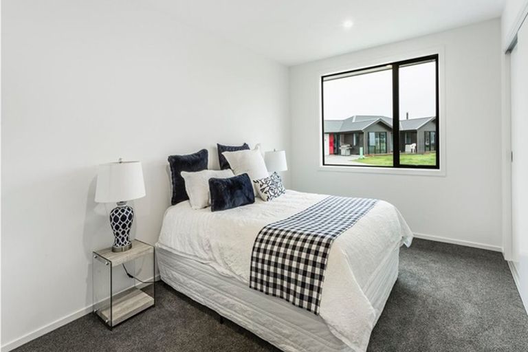 Photo of property in 12 Mellay Mews, Mosgiel, 9024