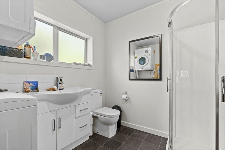 Photo of property in 645a Te Awaiti Road, Te Awaiti, Martinborough, 5782