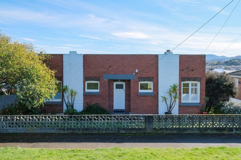 Photo of property in 2 Victoria Road, Tainui, Dunedin, 9013