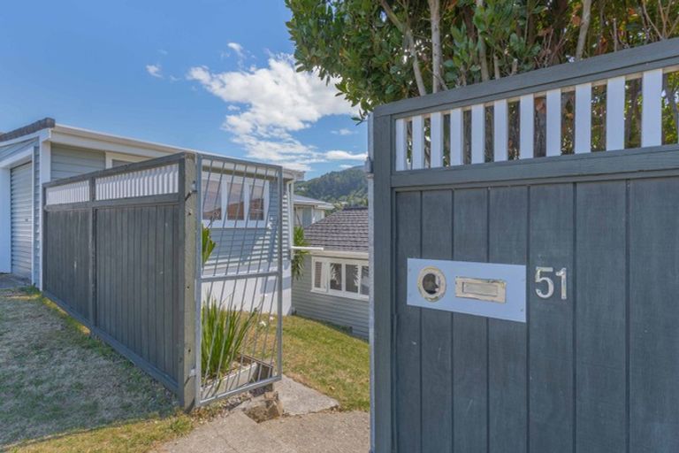Photo of property in 51 Handyside Street, Tawa, Wellington, 5028