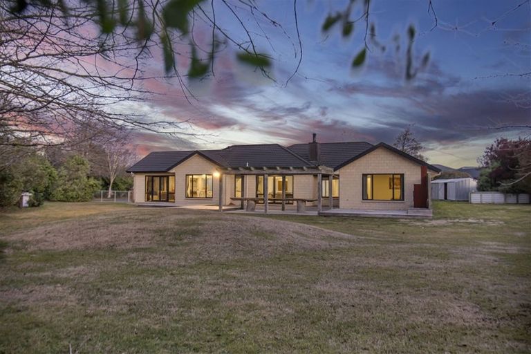 Photo of property in 20 Fairhurst Place, Rolleston, 7614