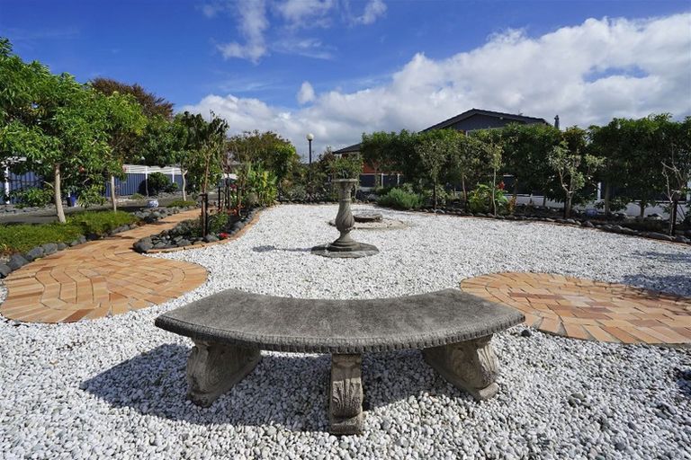 Photo of property in 13 Marnane Terrace, St Andrews, Hamilton, 3200