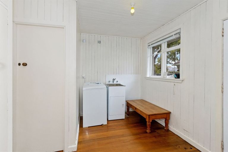 Photo of property in 145 Langdons Road, Northcote, Christchurch, 8052