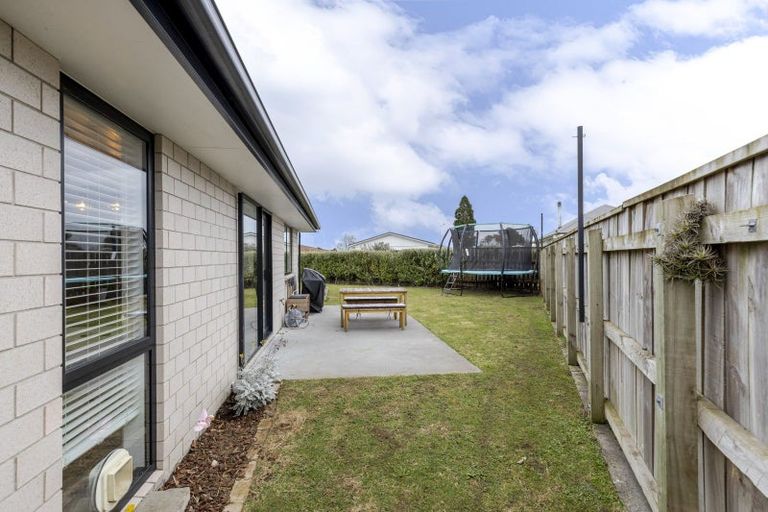 Photo of property in 95 Princess Street, Waitara, 4320