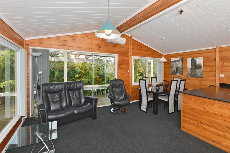 Photo of property in 17 Karaka Drive, Kerikeri, 0230