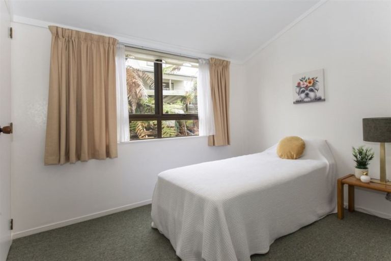 Photo of property in 50 Shakespeare Street, Leamington, Cambridge, 3432