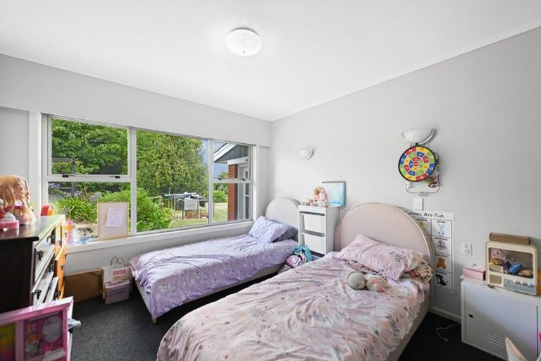 Photo of property in 5 East Ridge Grove, Newstead, Hamilton, 3286