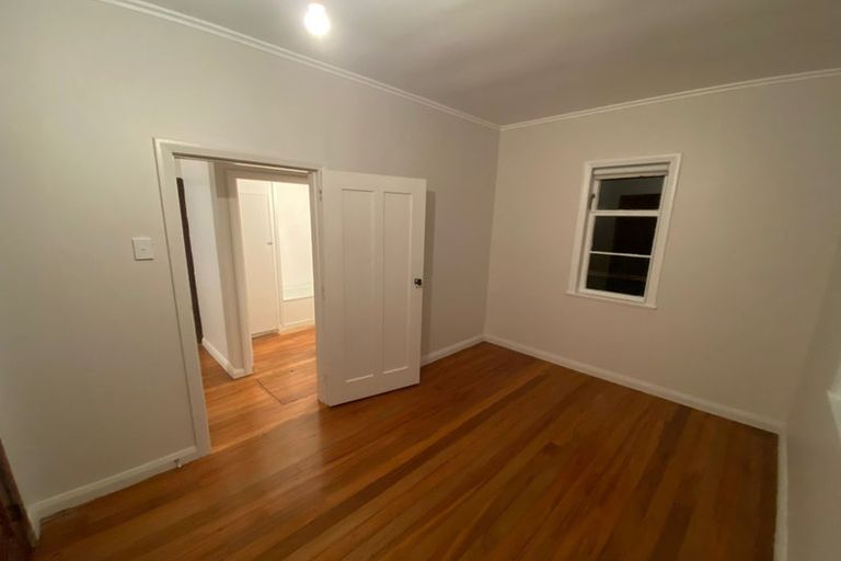 Photo of property in 35 Lovatt Crescent, Kensington, Whangarei, 0112