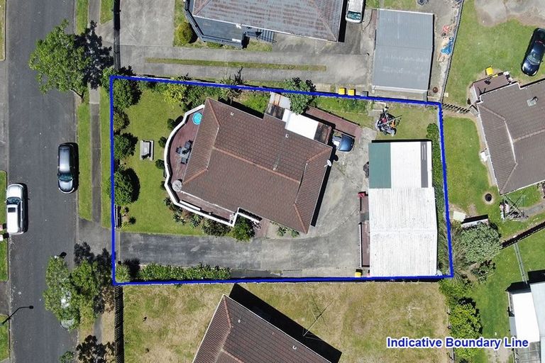 Photo of property in 5 Bundena Place, Clendon Park, Auckland, 2103