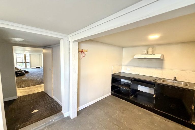Photo of property in 50 Routley Drive, Glen Eden, Auckland, 0602