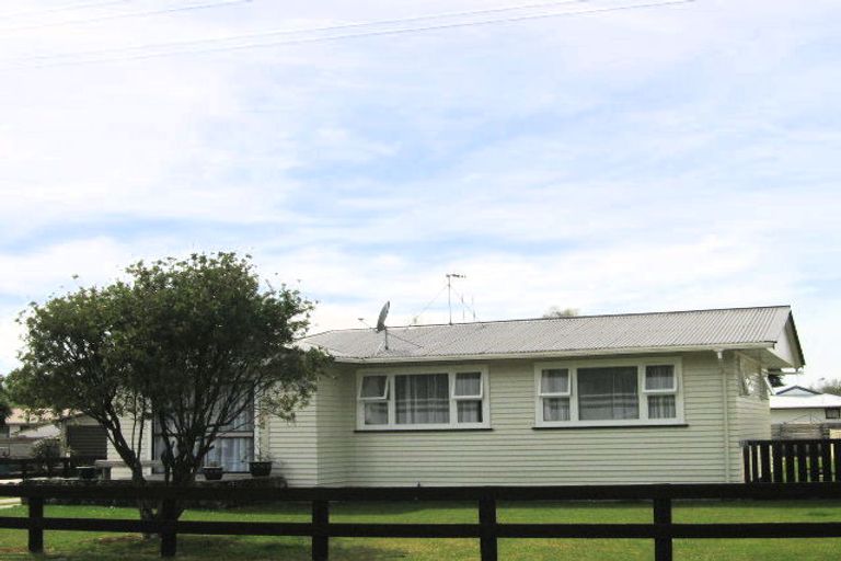 Photo of property in 3 John Road, Fairy Springs, Rotorua, 3015