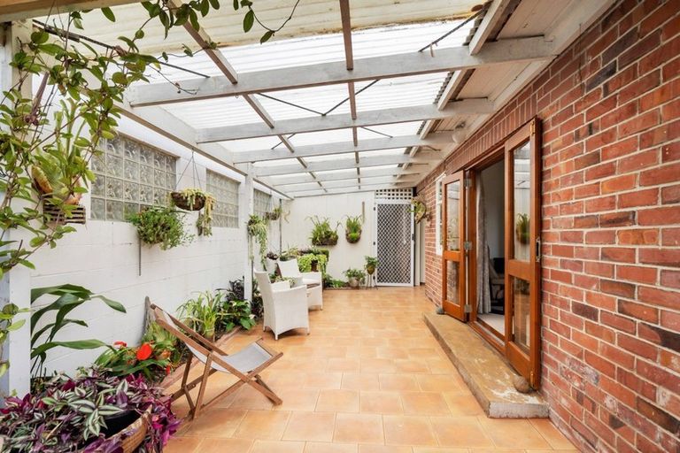 Photo of property in 8 Wairere Avenue, Kensington, Whangarei, 0112