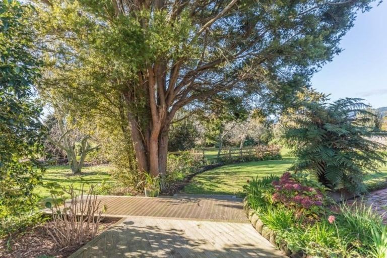 Photo of property in 1081 Queen Street East, Levin, 5571