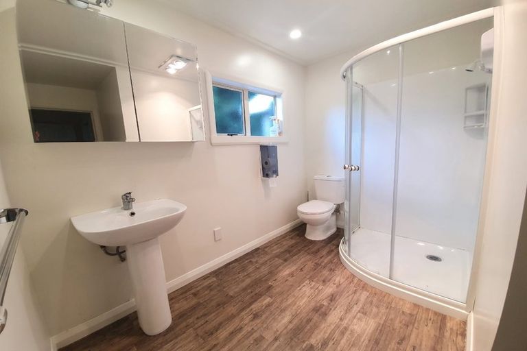 Photo of property in 184 Fitzherbert Avenue, West End, Palmerston North, 4410