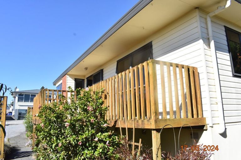 Photo of property in 17b Hilltop Road, Parkvale, Tauranga, 3112