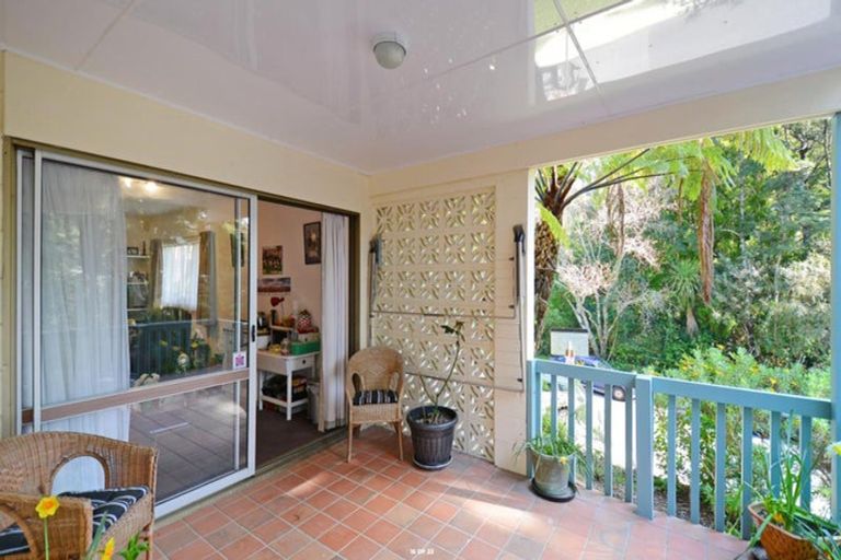 Photo of property in 5 Tiniroa Grove, Silverstream, Upper Hutt, 5019