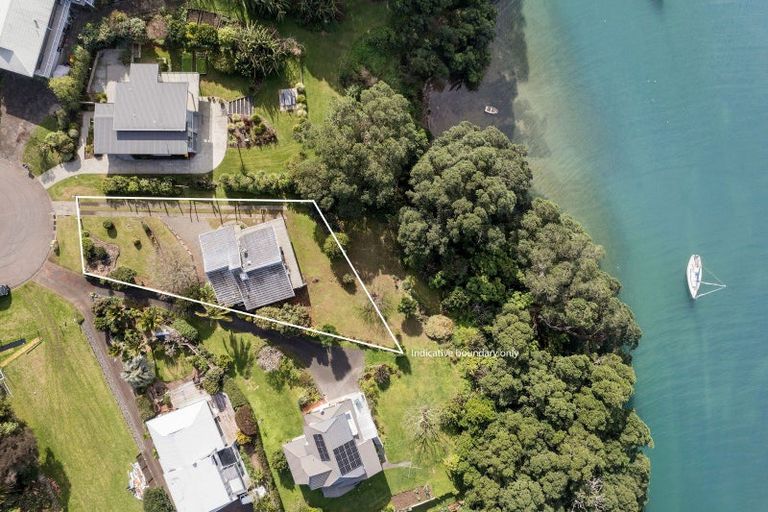 Photo of property in 22 Giles Way, Tanners Point, Katikati, 3177