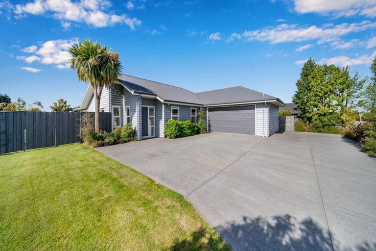 Photo of property in 7 Barnsley Crescent, West Melton, 7618