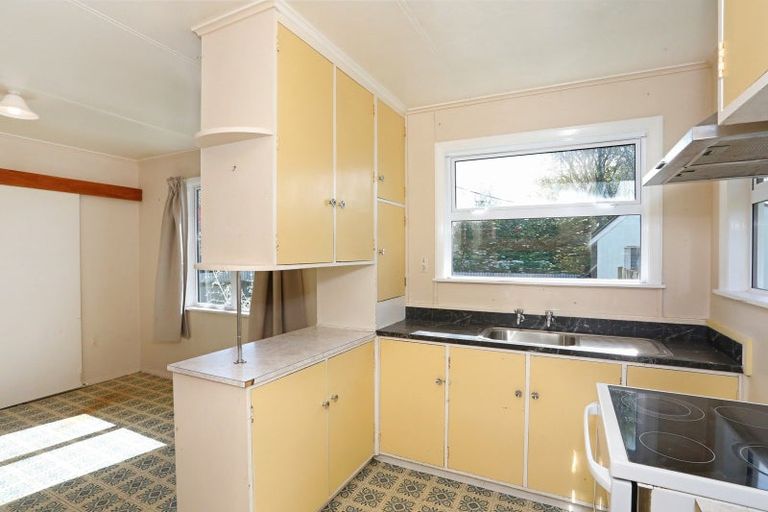 Photo of property in 14 Freyberg Street, Feilding, 4702