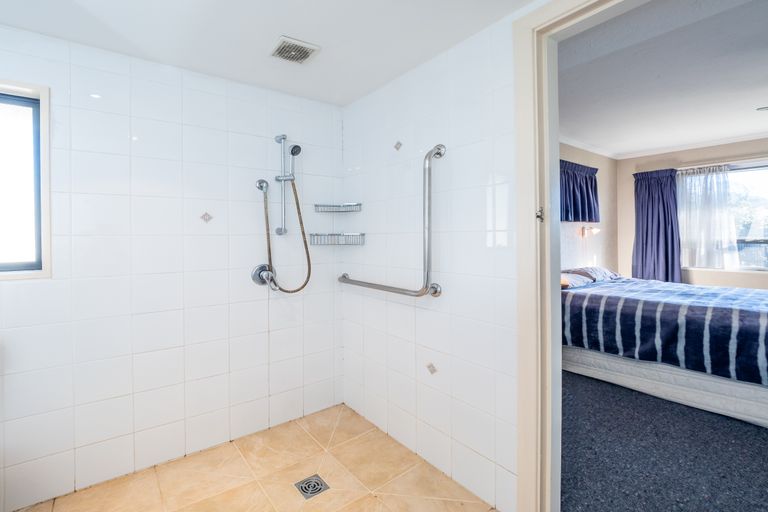 Photo of property in 89c Opawa Road, Opawa, Christchurch, 8023