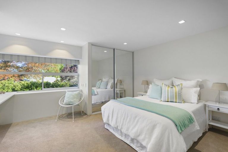 Photo of property in 21 Royds Street, Fendalton, Christchurch, 8014