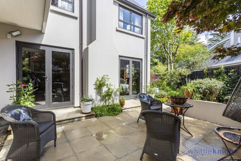 Photo of property in 374 Sawyers Arms Road, Harewood, Christchurch, 8051