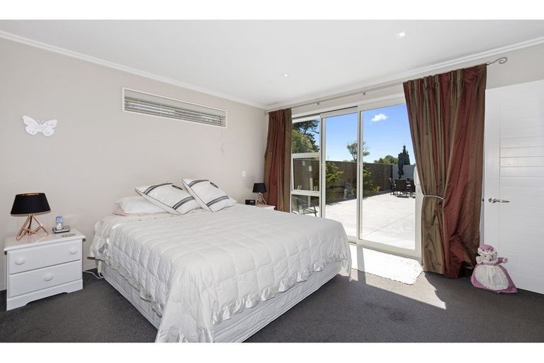 Photo of property in 33 Euphrasie Drive, Aidanfield, Christchurch, 8025