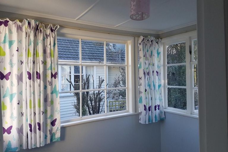 Photo of property in 24 Bibby Street, Waipawa, 4210