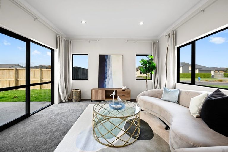 Photo of property in 2 Capricorn Place, Rototuna North, Hamilton, 3210