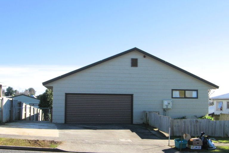 Photo of property in 22 Velma Crescent, Nawton, Hamilton, 3200