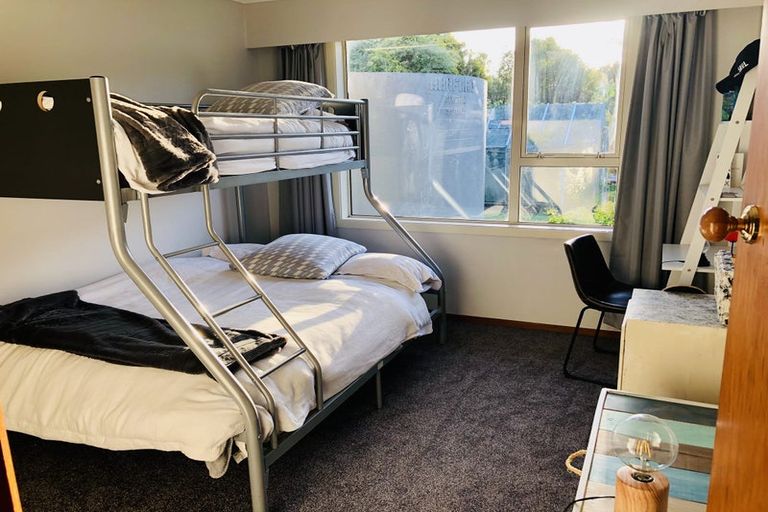 Photo of property in 38 Grant Road, Otatara, Invercargill, 9879