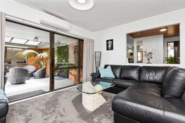 Photo of property in 210 Auckland Road, Greenmeadows, Napier, 4112