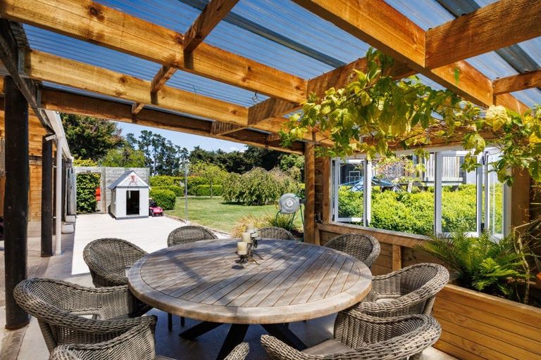 Photo of property in 359 Newbury Line, Bunnythorpe, Palmerston North, 4478