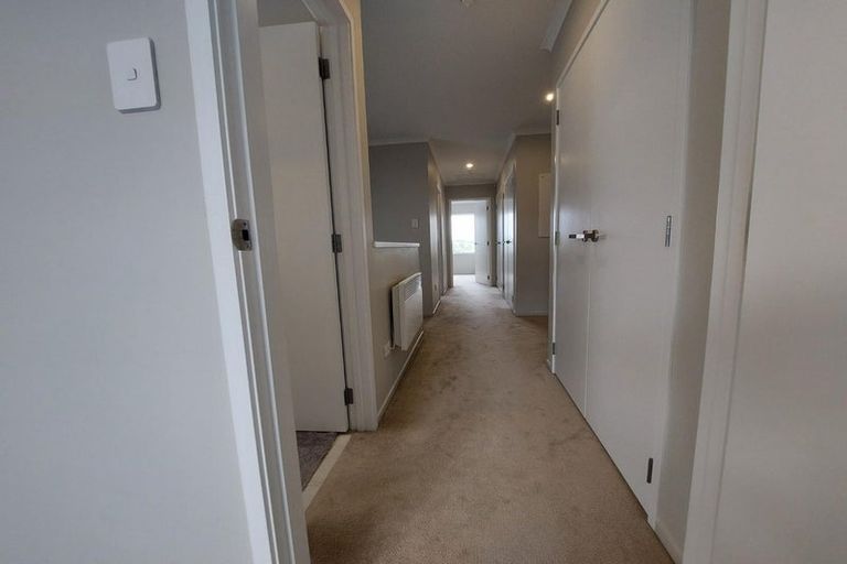 Photo of property in 36 Pukewhero Rise, Westgate, Auckland, 0614