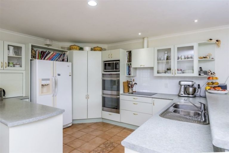 Photo of property in 98 Taylors Road, Otaki, 5583