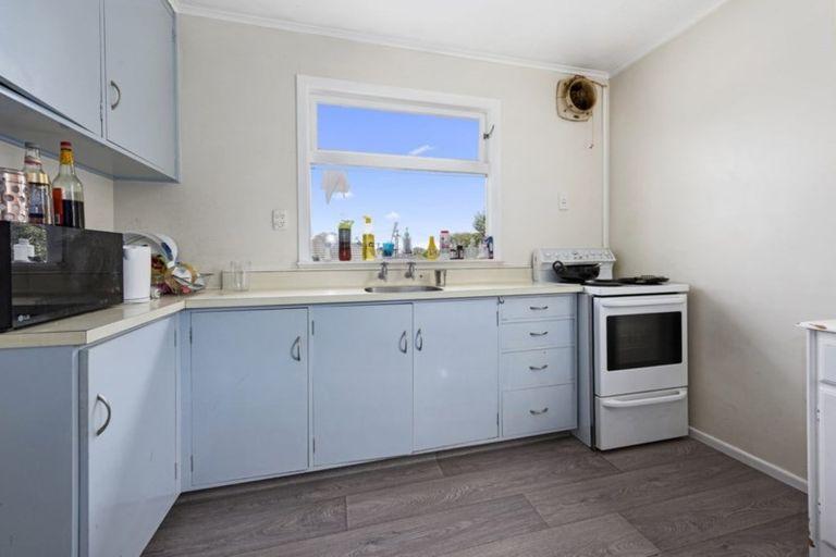 Photo of property in 18a Barraud Street, Avalon, Lower Hutt, 5011